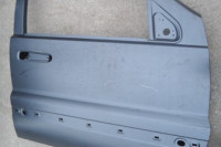 pravé přední dveře - ORIGINÁLNÍ DÍL 